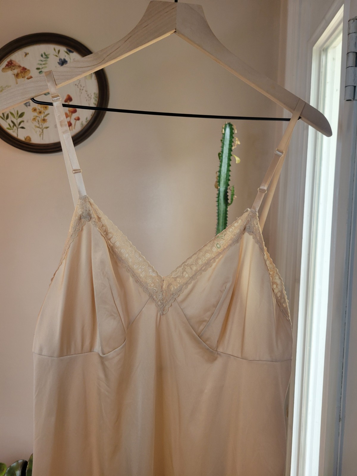 Vintage Vanity Fair Full Nude Cream Silk Slip Dress, Size Womens 40 Large