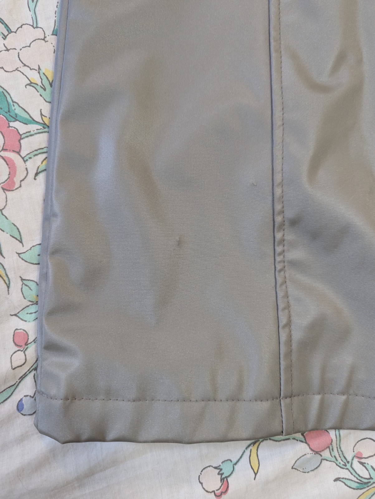 Vintage 70s/80s Learsi Women’s Silver PVC Trench Coat/Rain Jacket Size Small