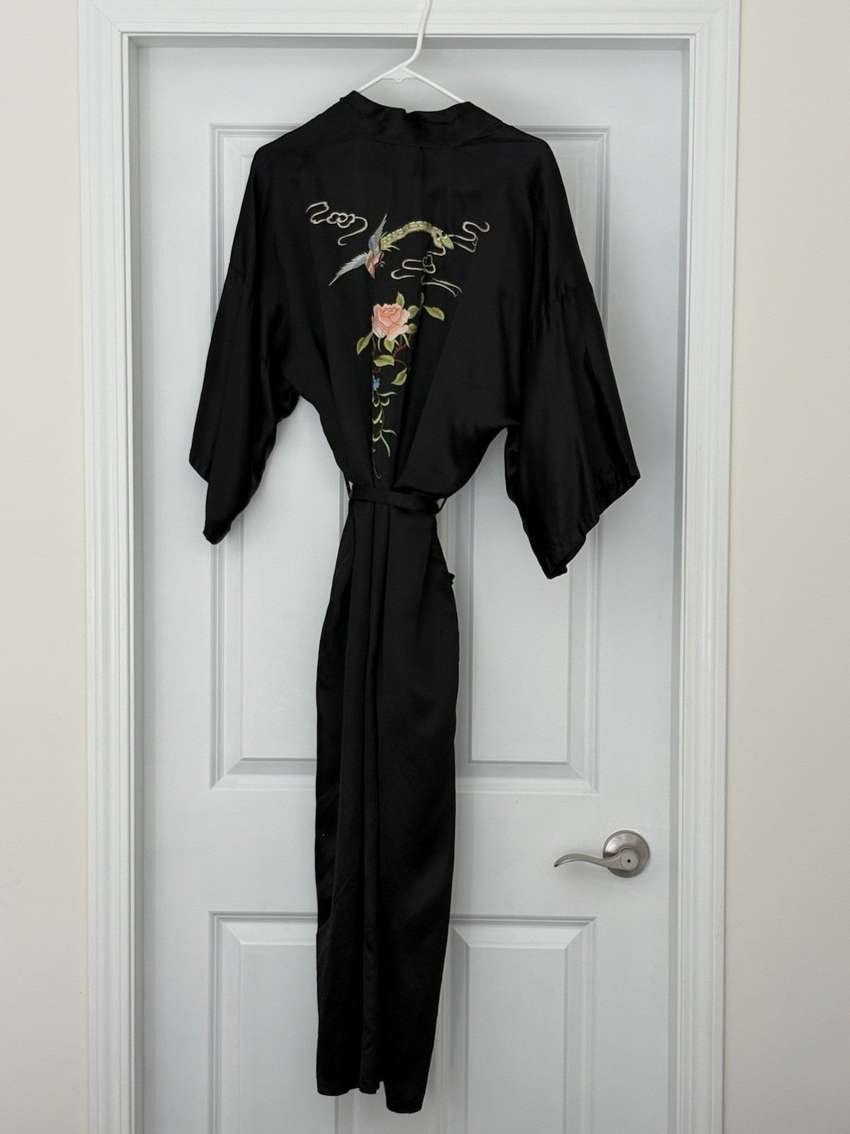 Vintage Black Kimono Robe By Health Of Shanghai China Large Embroidered Nice!