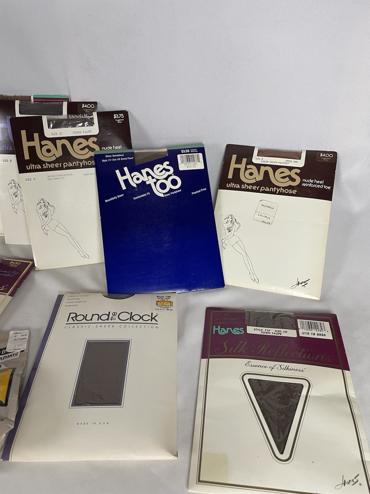 16 PAIR VINTAGE PANTYHOSE! ASSORTED BRANDS/COLORS/SIZES! HANES/PANTY-COMBO/SHEER