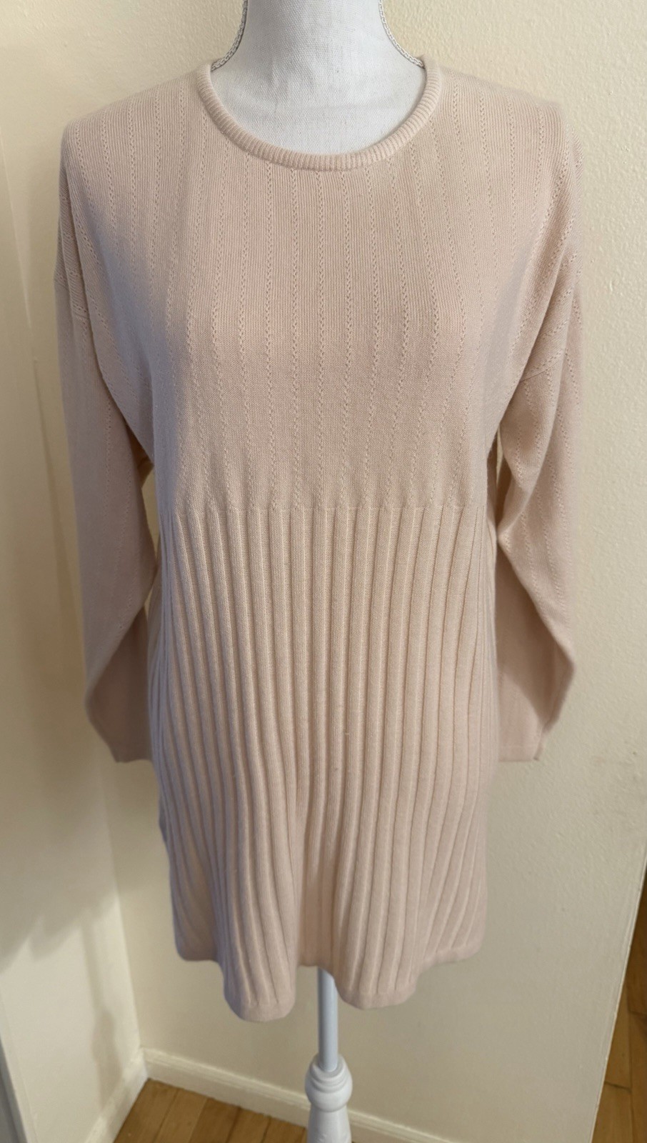 Vintage M Hillard & Hanson tunic Long Sleeve Acrylic Sweater Hong Kong