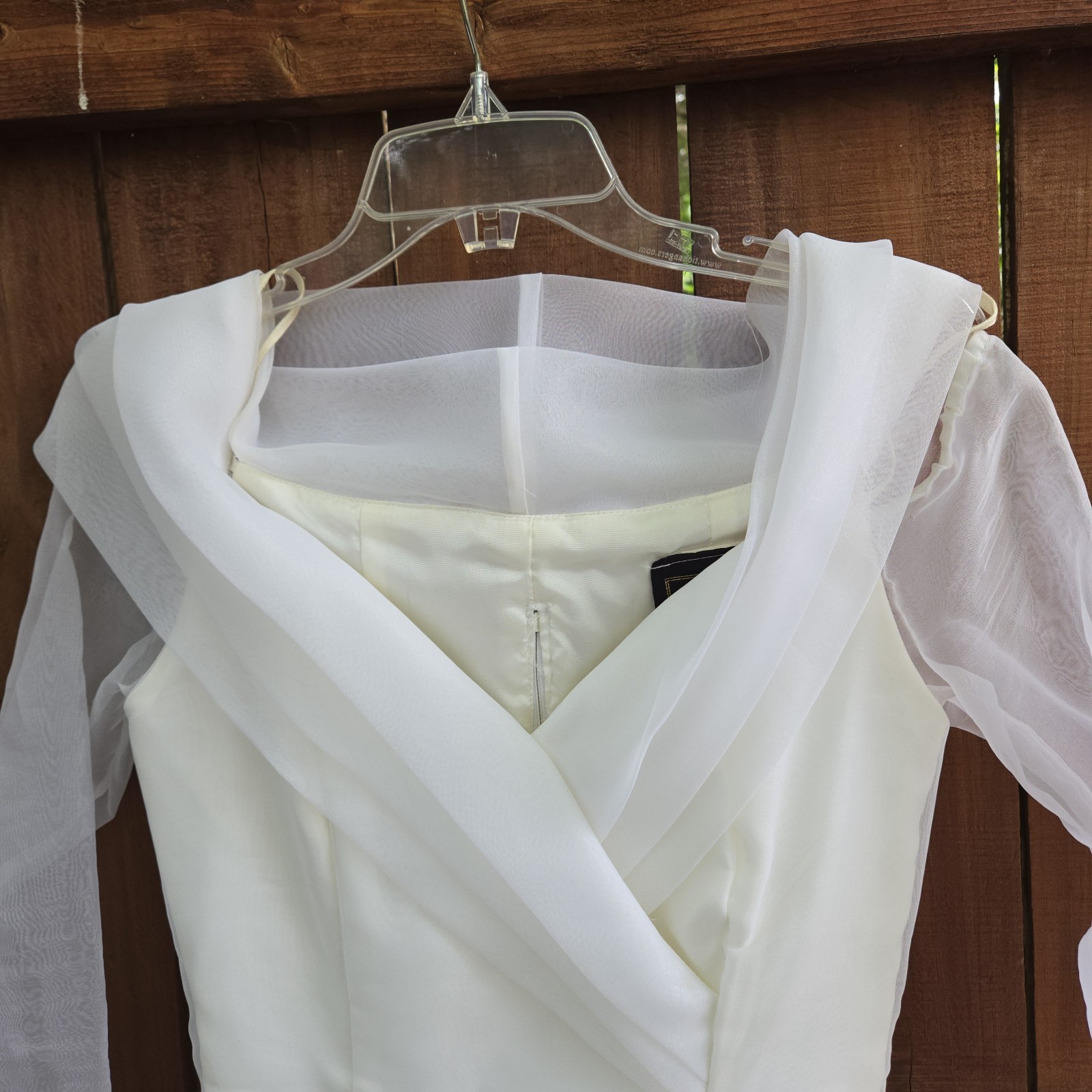 Vintage L.A.GLO White Sheer Sleeve Off Shoulder Formal/ Wedding Dress, SIZE 3/4