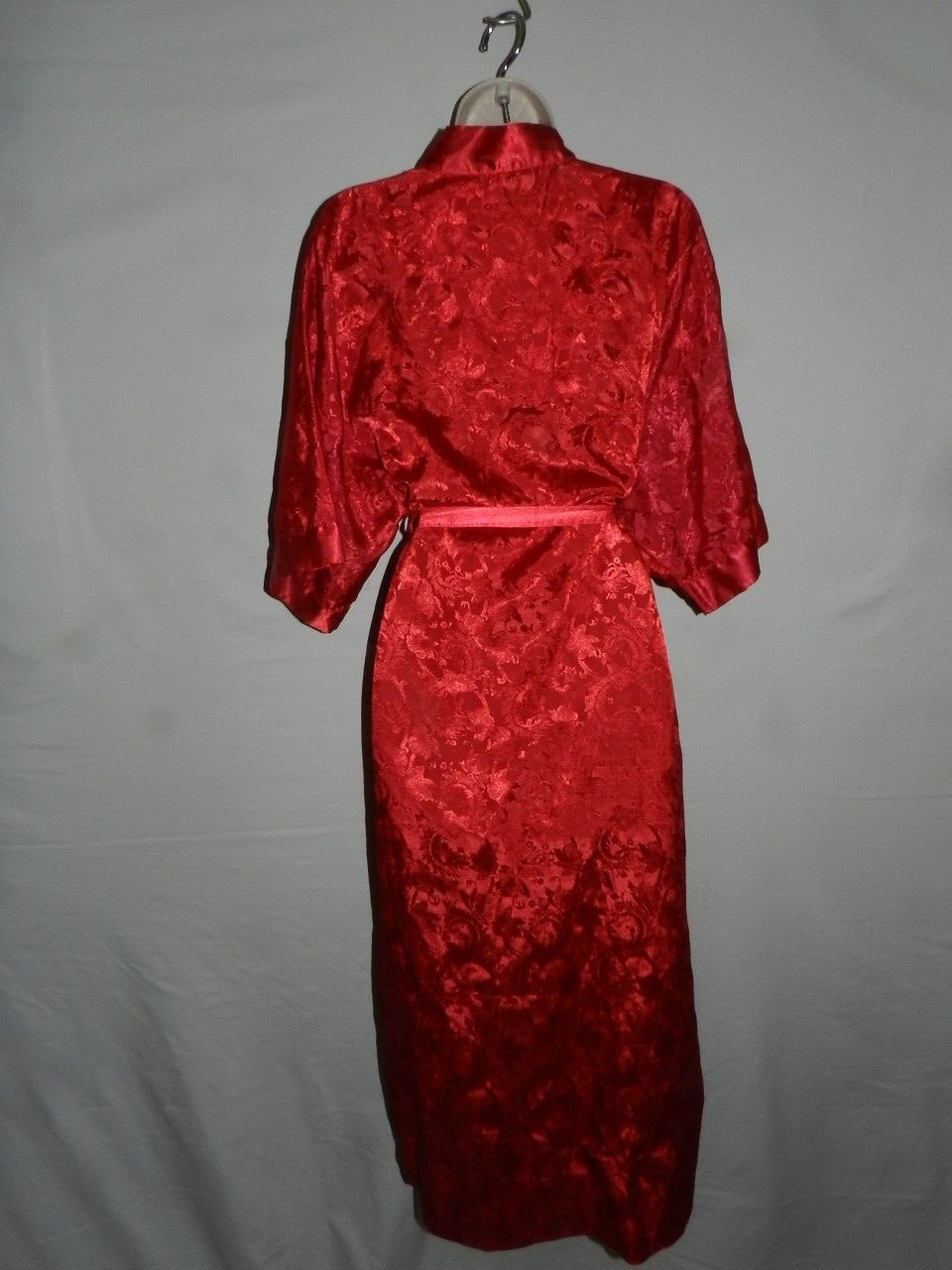 Contessa Di Roma size S red satin robe