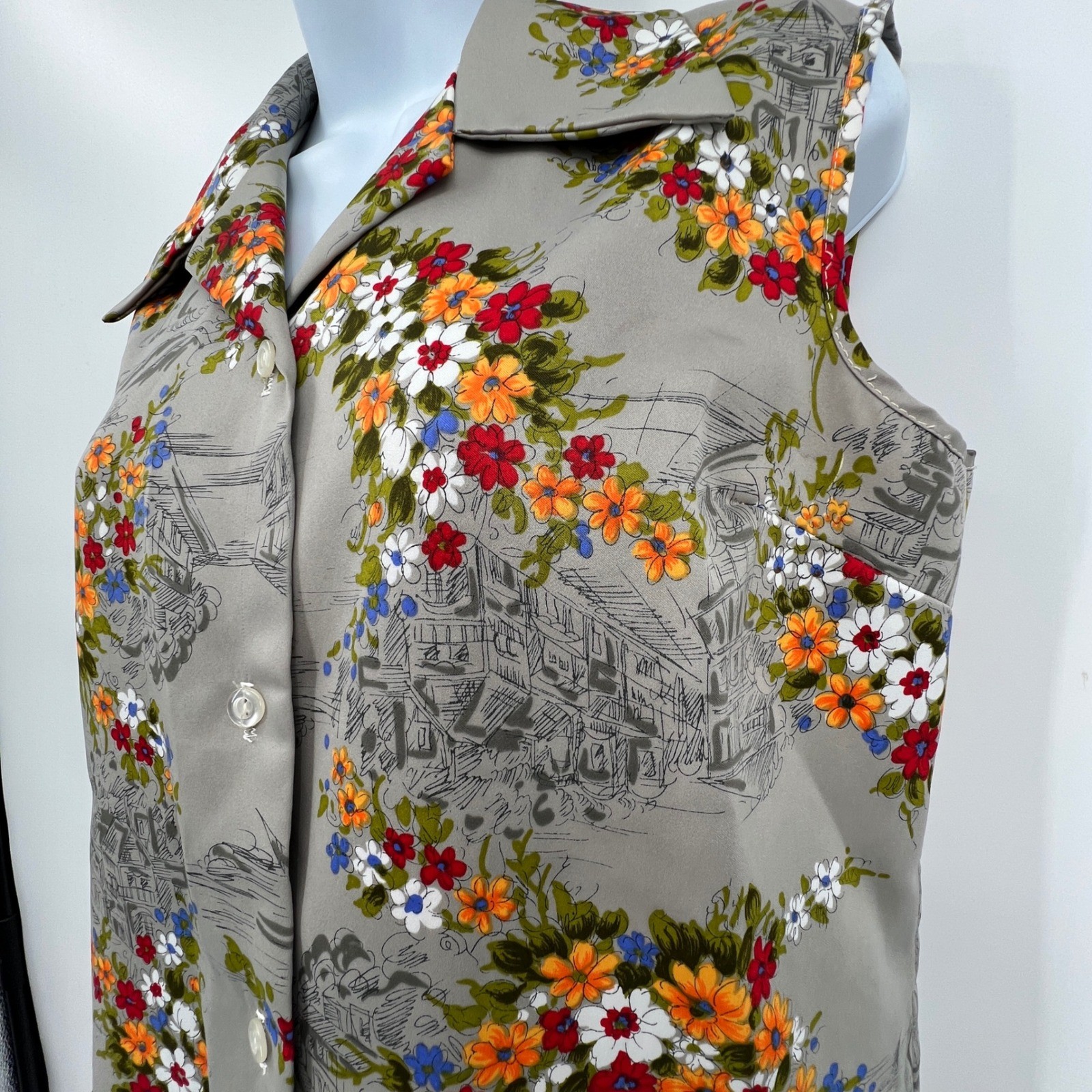 Vintage 70s Dagger Collar Artist Smock Blouse Floral Gray Pockets MCM Darts
