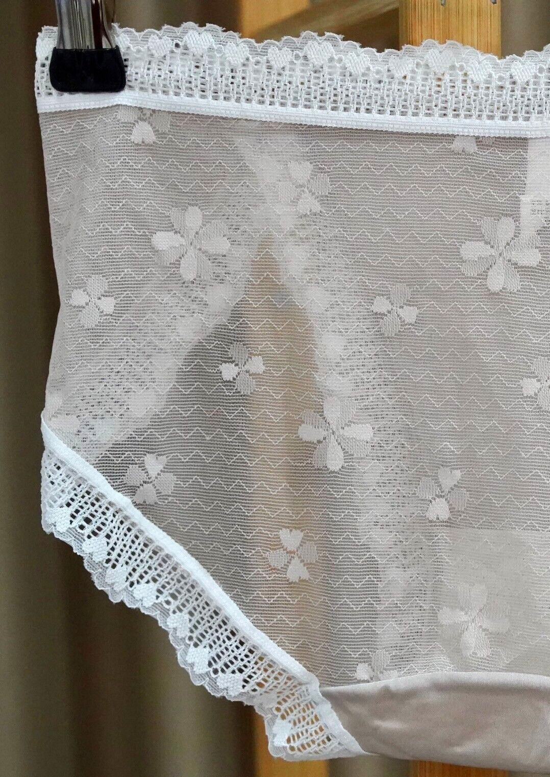 Lot of 3 Sissy Nylon Spandex Panties Sheer Smooth Lace Bikini Hips 32-38″