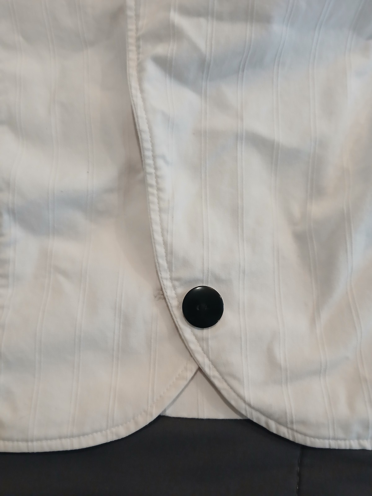 Vintage White Bisou Bisou Cropped Blazer. Women’s Size XLarge