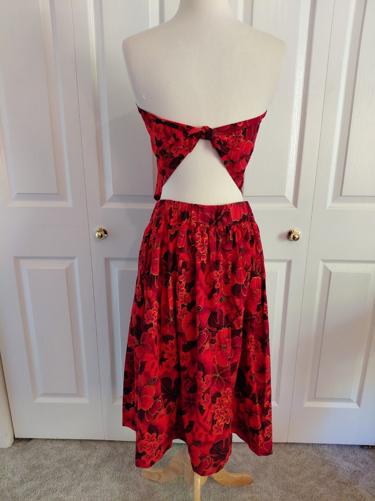 Vintage 1970s Hawaiian Red Floral Handkerchief Top And Skirt Set Medium