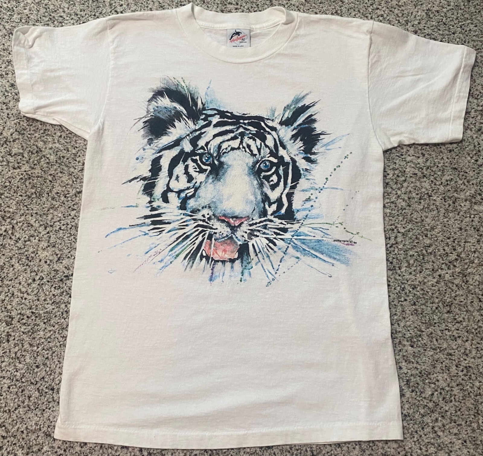 1989 Vintage Harlequin Mills USA White Tiger Short Sleeve Shirt MEDIUM Cat