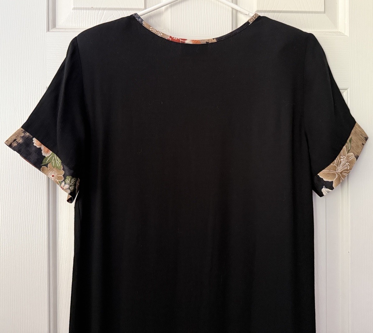 vintage 90s naturally petite honolulu size S black short sleeve midi dress