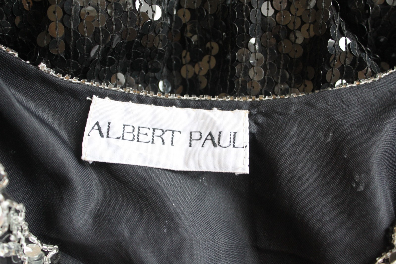 Albert Paul Vintage Beaded Sequined Shoulder Pad V-neck Formal Top M 36″ bust