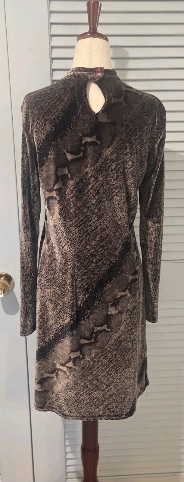 Wild Rose Size 8 Velvet Silk Blend Snake Skin Shift Dress Vintage 80s