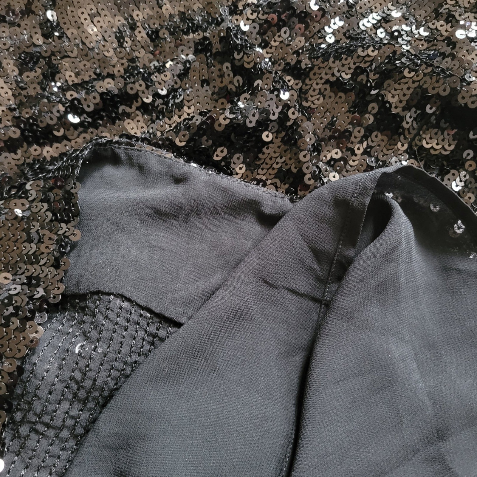 Vintage y2k Banana Republic black sequin cocktail shift dress 100% silk glam