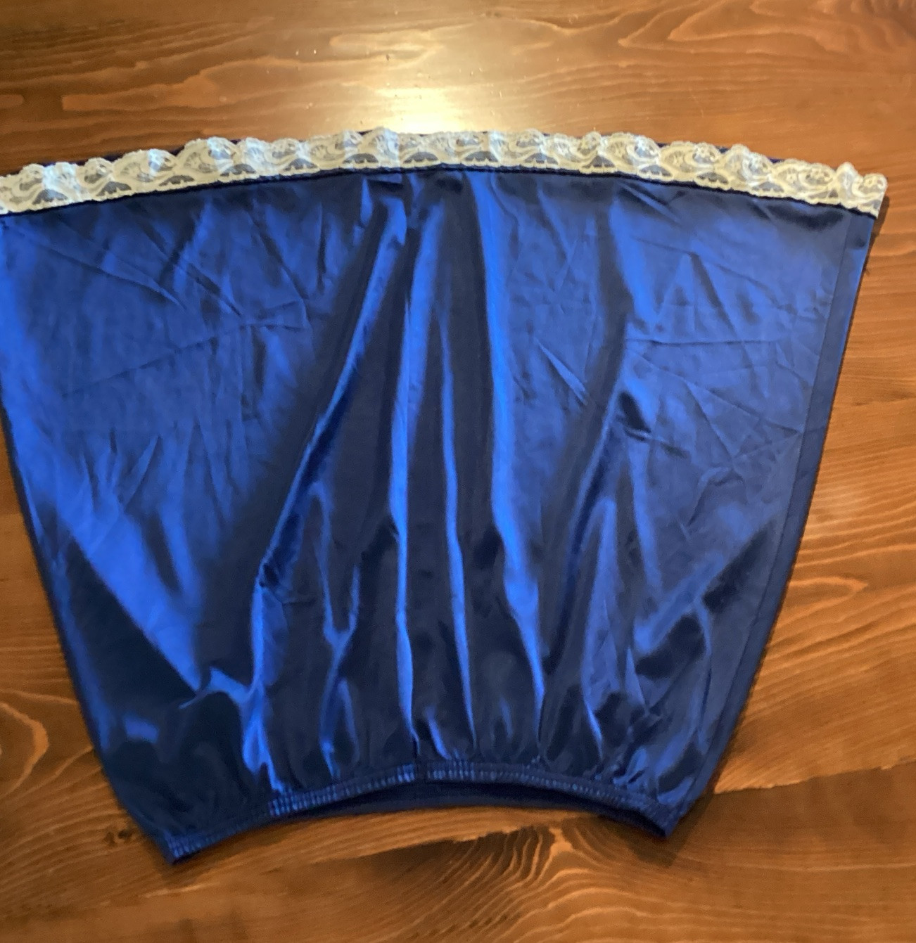 Vintage VANITY FAIR Half Slip Nylon Accent Hem Dark Blue With White Lace Med
