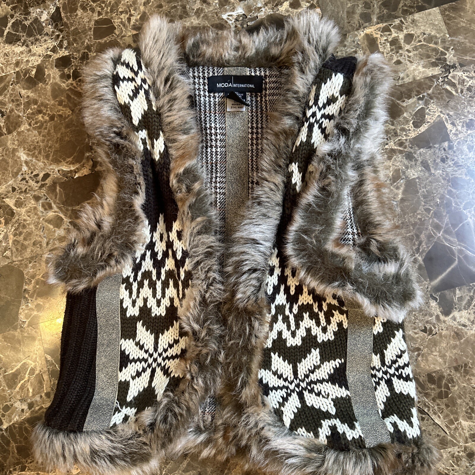Y2K SNOWFLAKE FUR VEST S/M HIPPIE BOHO SKATER GRUNGE WHIMSIGOTH FAIRY WITCHY