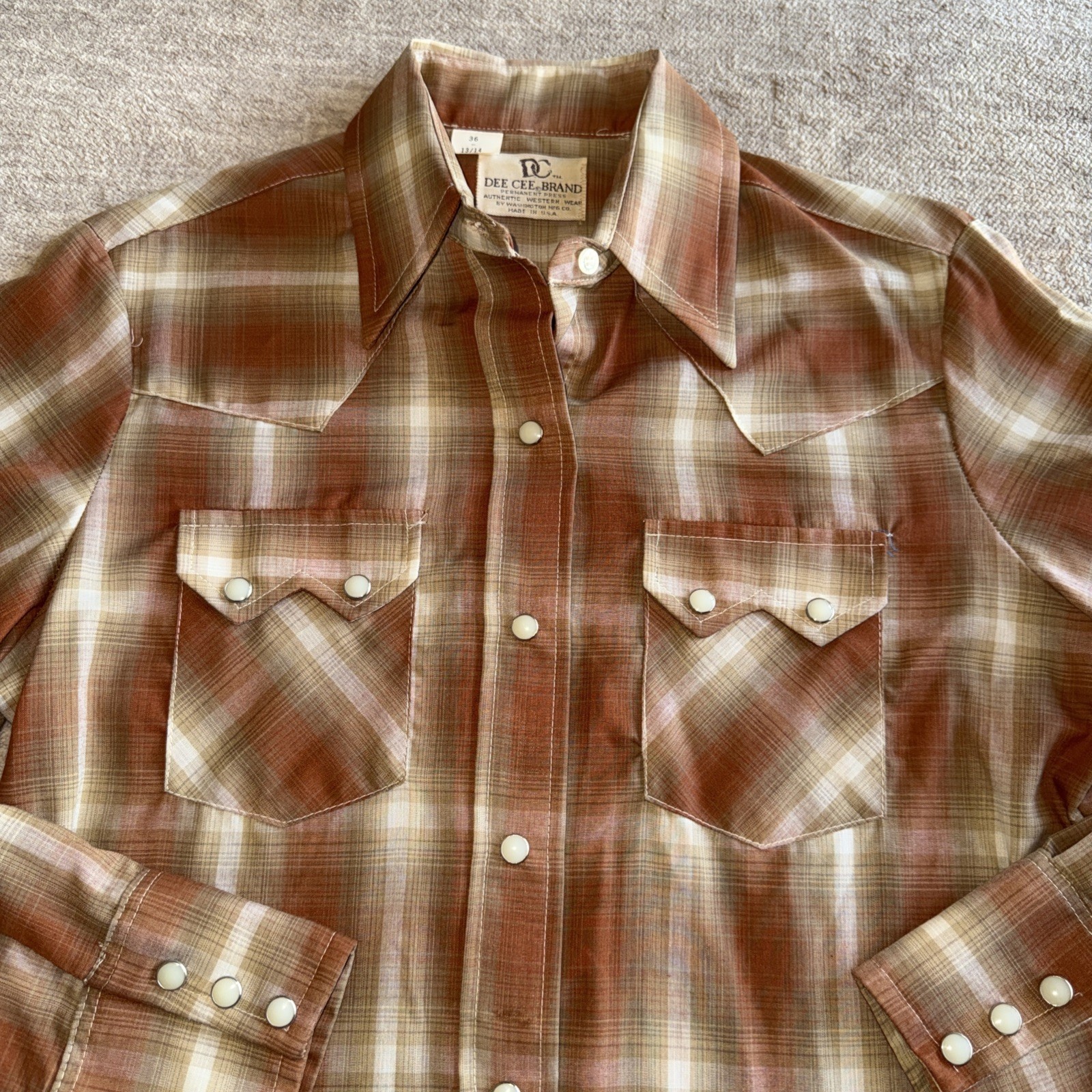 Vintage Women’s Dee Cee Brand Western Shirt Pearl Snap Size 36