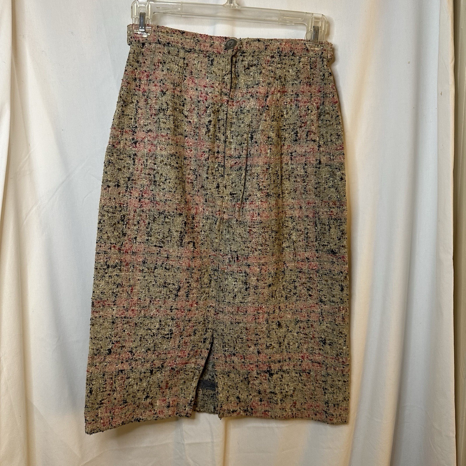 Vintage Tweed Wool Pencil Skirt Multicolor Pink Black Ladies Garment Union Label