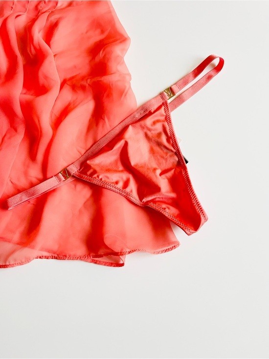 SMALL Victoria’s Secret coral orange slip and vstring panties set