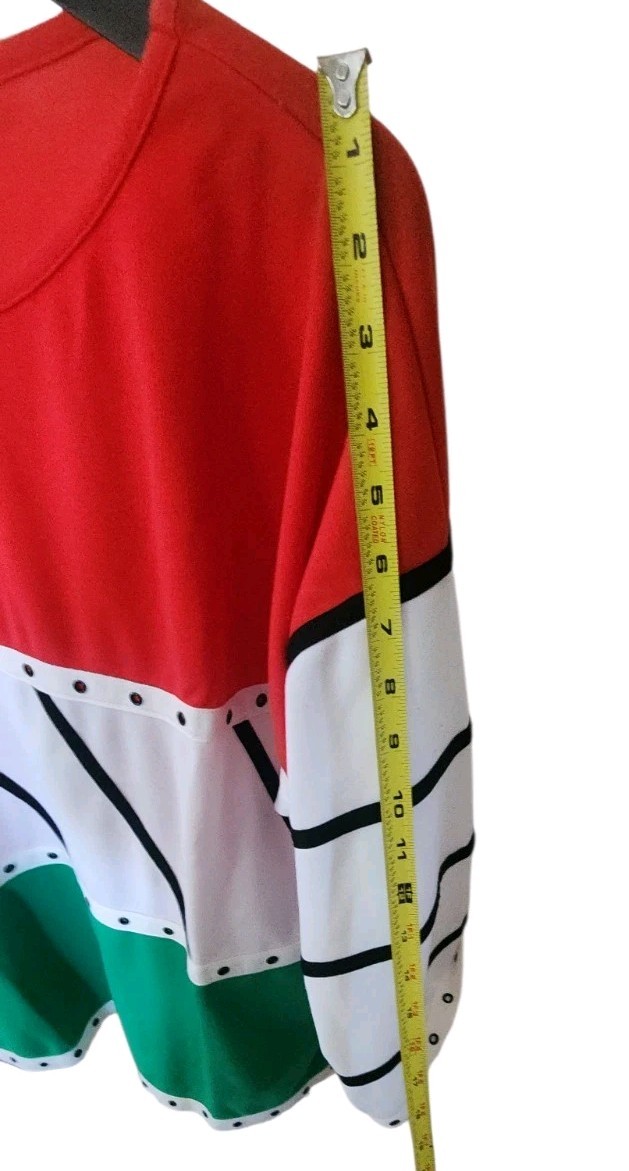 VTG Abstract Multicolor Colorblock 3/4 Sleeve Red Yellow Blk White Women’s Shirt