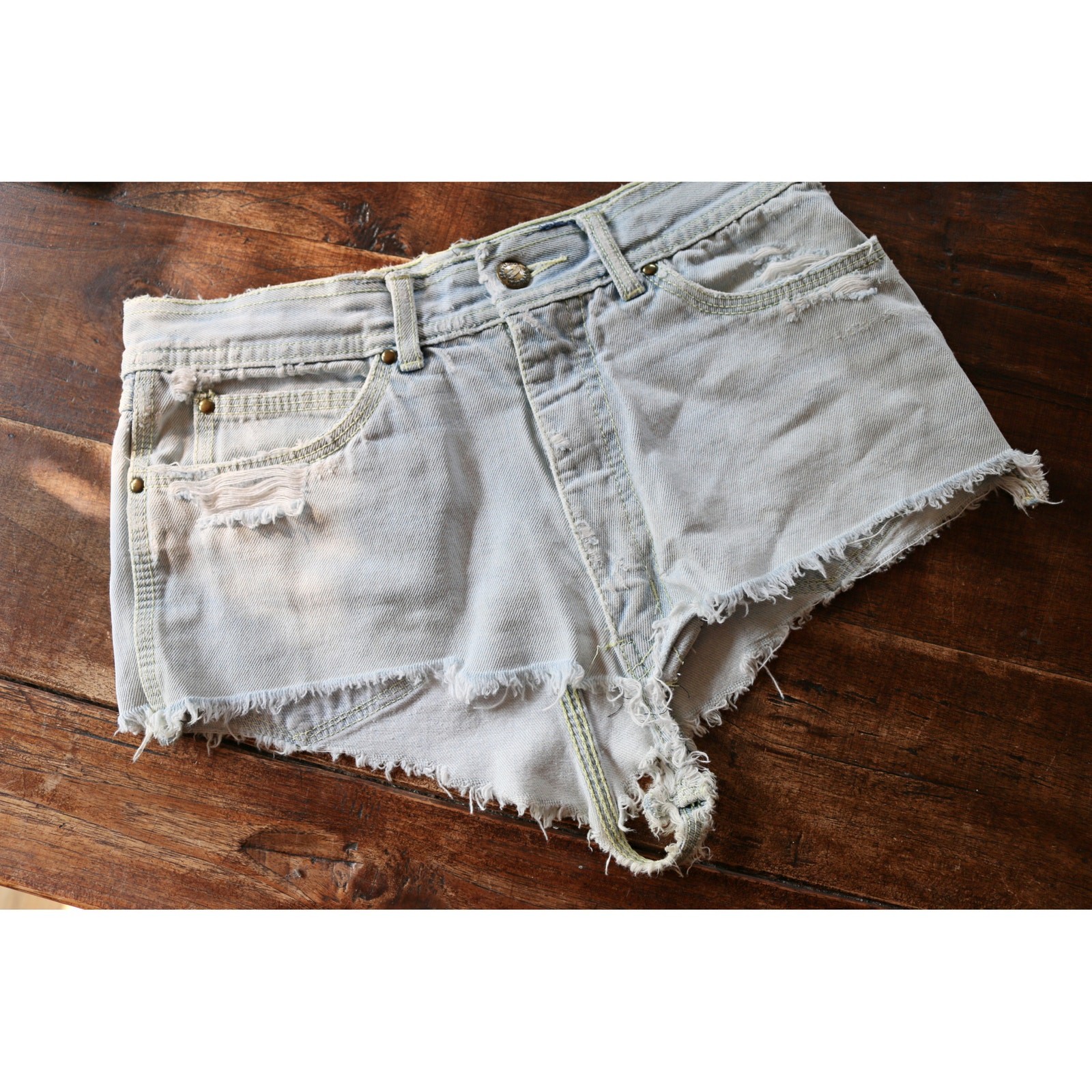 1970’s Vintage Zeppelin Cheeky Distressed Daisy Duke Denim Shorts ~Women’s XS SM