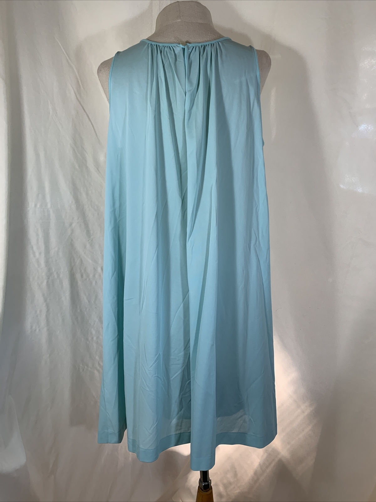 VTG Lorraine Lingerie Set, Light Blue/Gold Filigree Ribbon Edge Size M