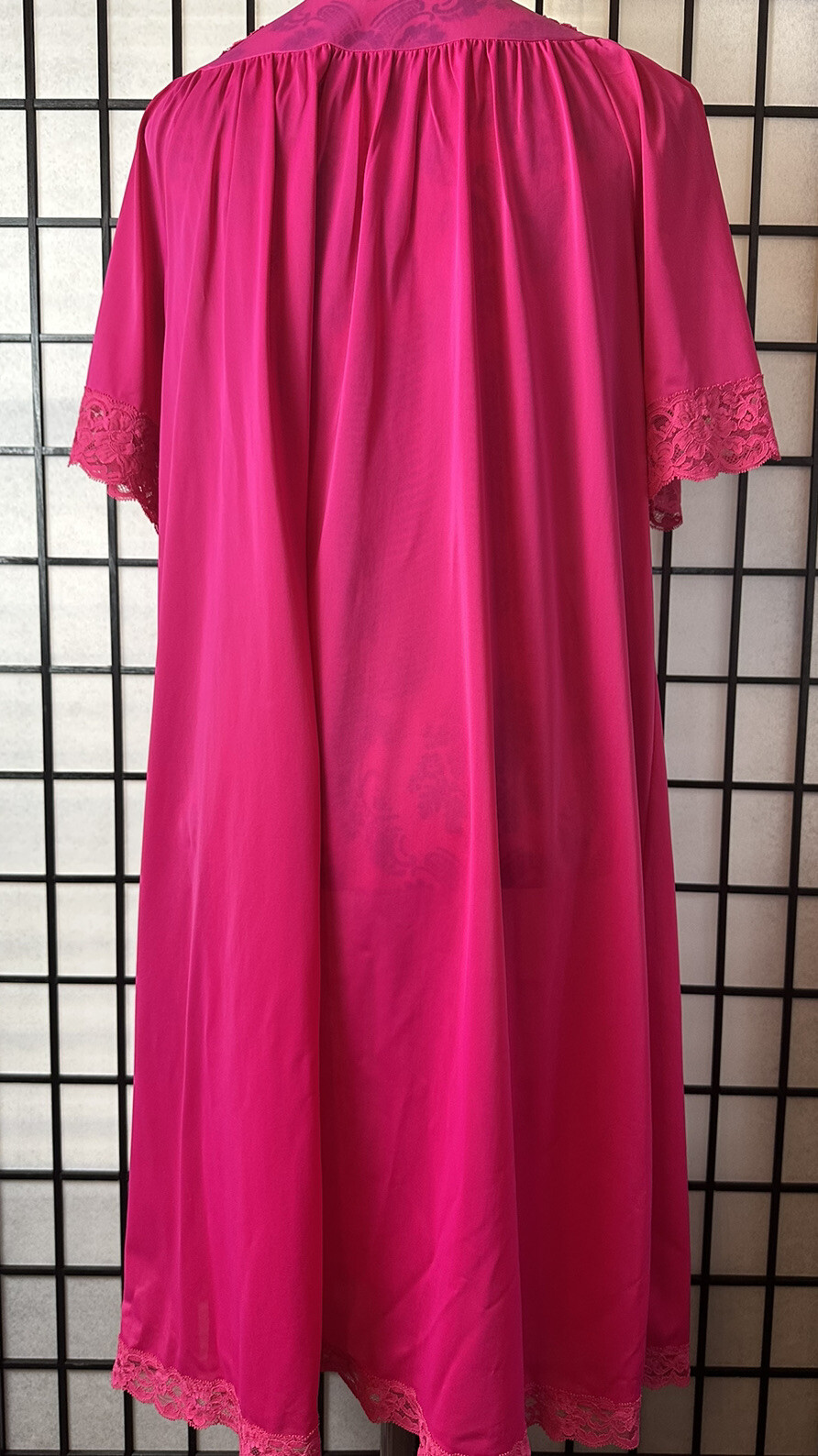 Vtg SHADOWLINE. Small Hot Pink Feminine Nightgown w/Lace, Mesh and Rosebud Trim