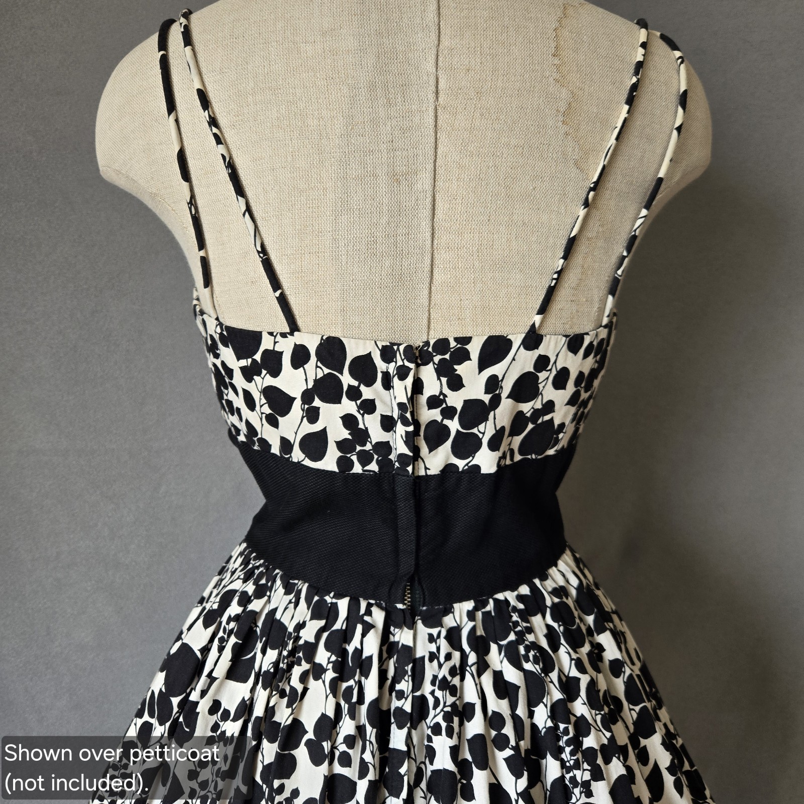 Vintage 50s Black & White Dress Full Skirt Waist 25 in