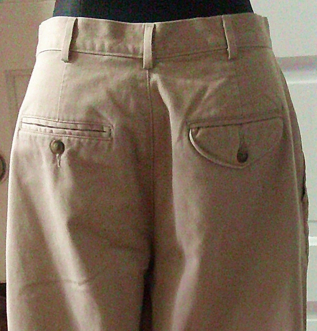 90’s DOCKERS’ Tan Pleated Khaki Pants Slacks Trouser 10 MED LAST TIME