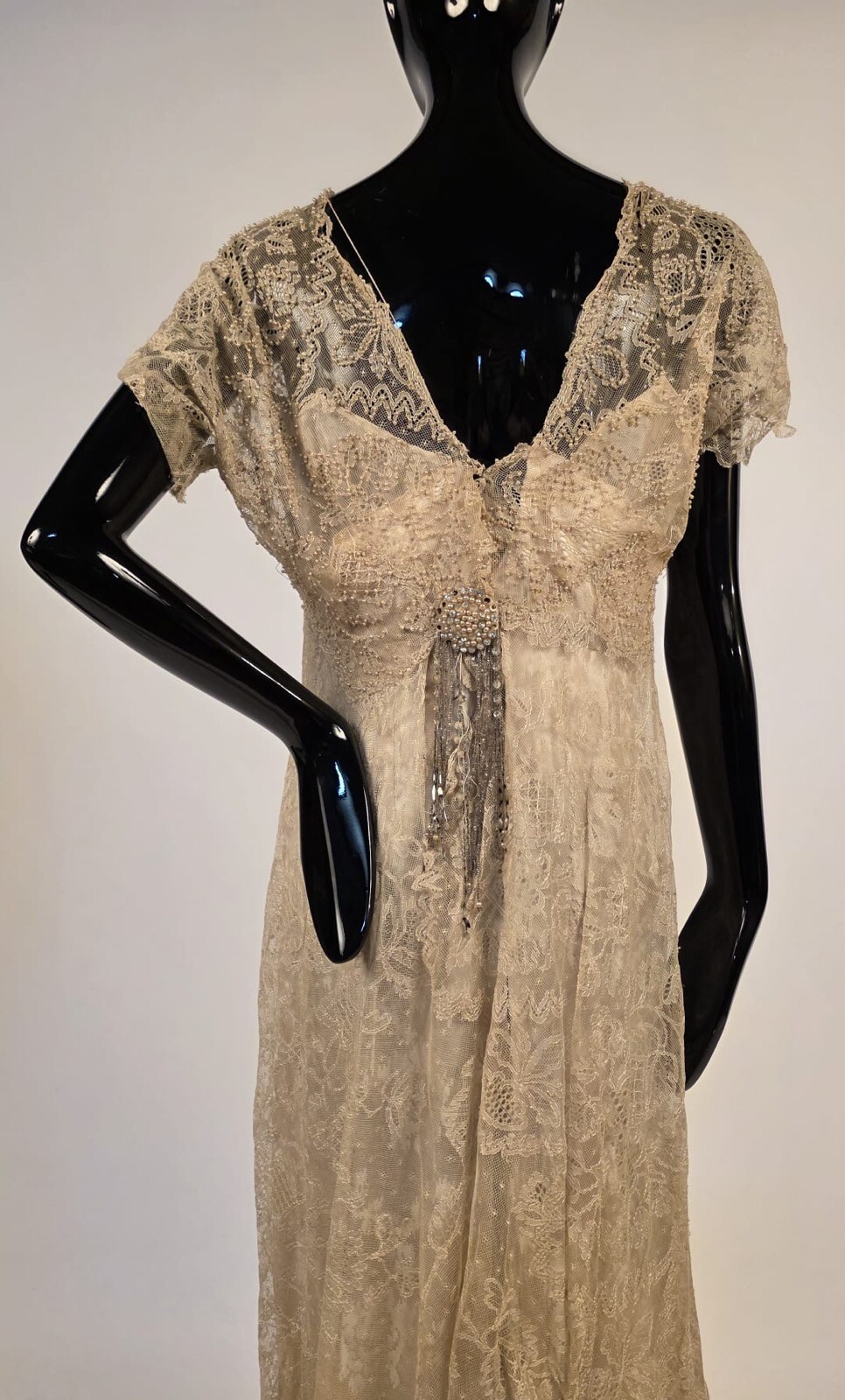 TITANIC ERA LG SIZE EDWARDIAN 1912 PEARL BEADED LONG BLONDE LACE EVENING DRESS