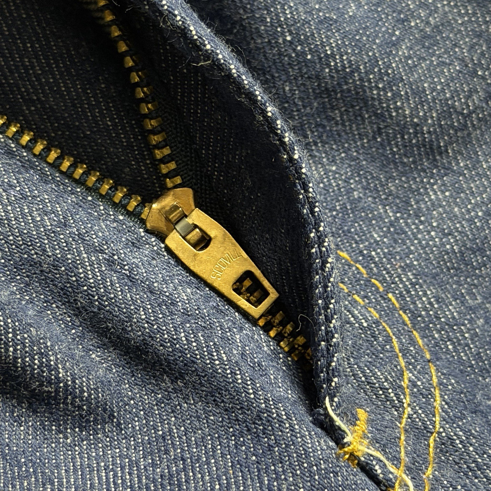 Vintage 70s DeeCee Raw Denim 32×33 Bootcut Pressed Pleated USA Western Work Wear