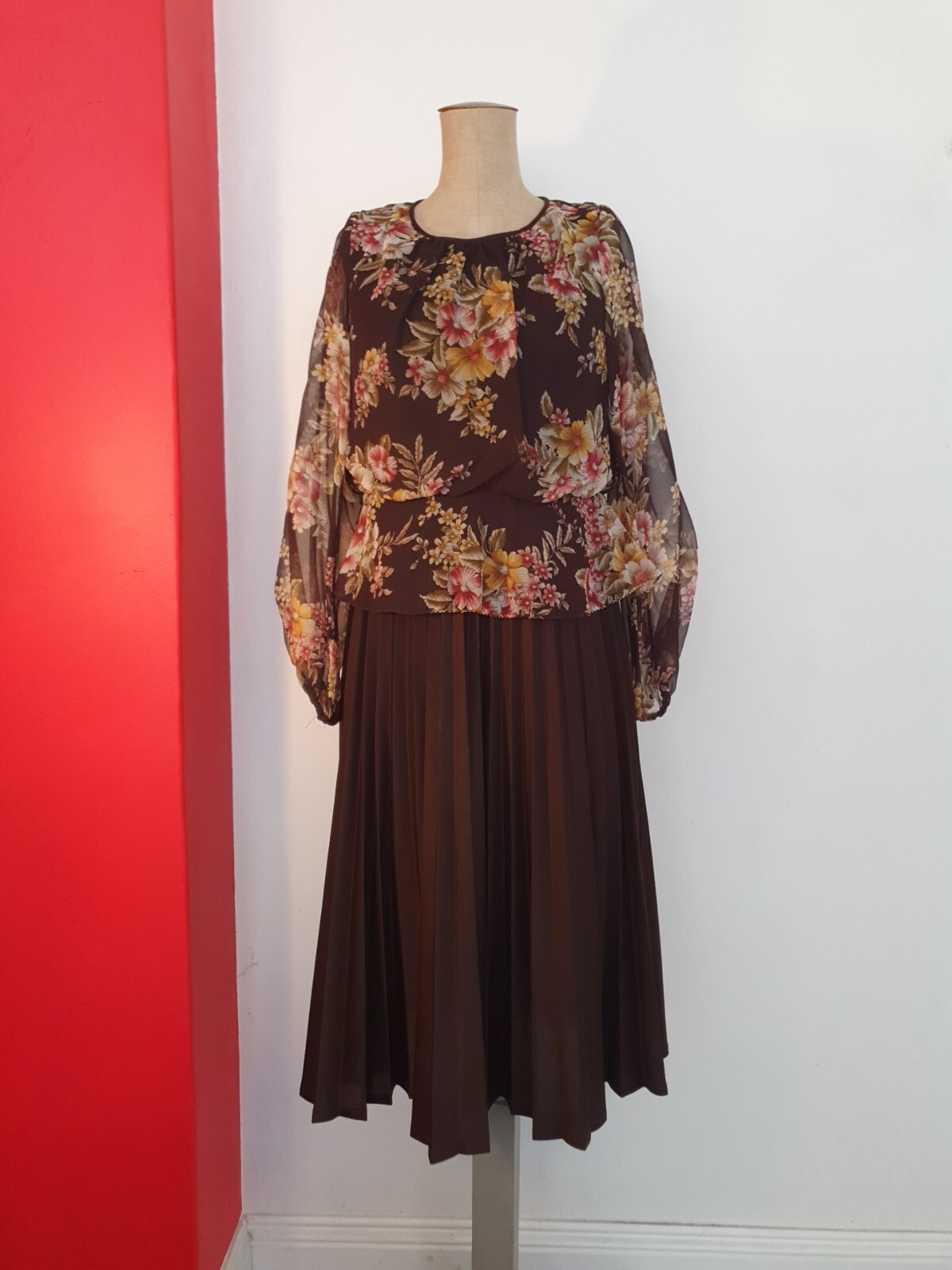 VINTAGE Dress S-M Brown Floral 70s Or Early 80s