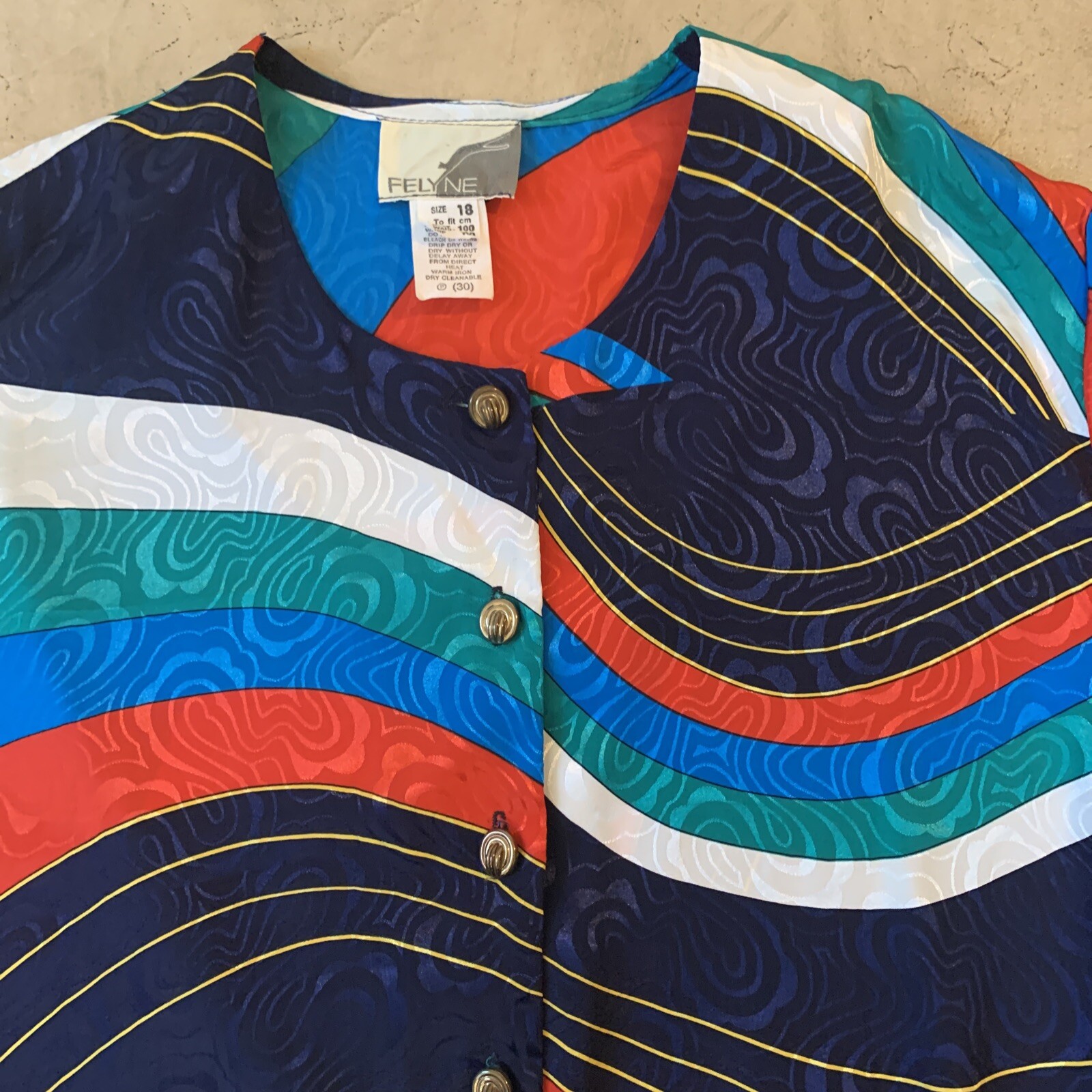 Vintage FELYNE Short Sleeve Buttoned Top Size 18 Bust 100cm