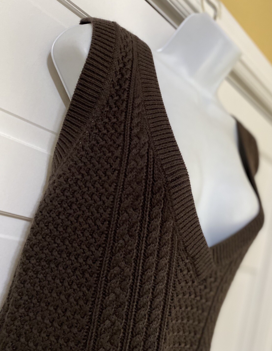 Vintage Talbots Cable Knit Sweater V-neck Vest Cashmere Blend Medium Y2K