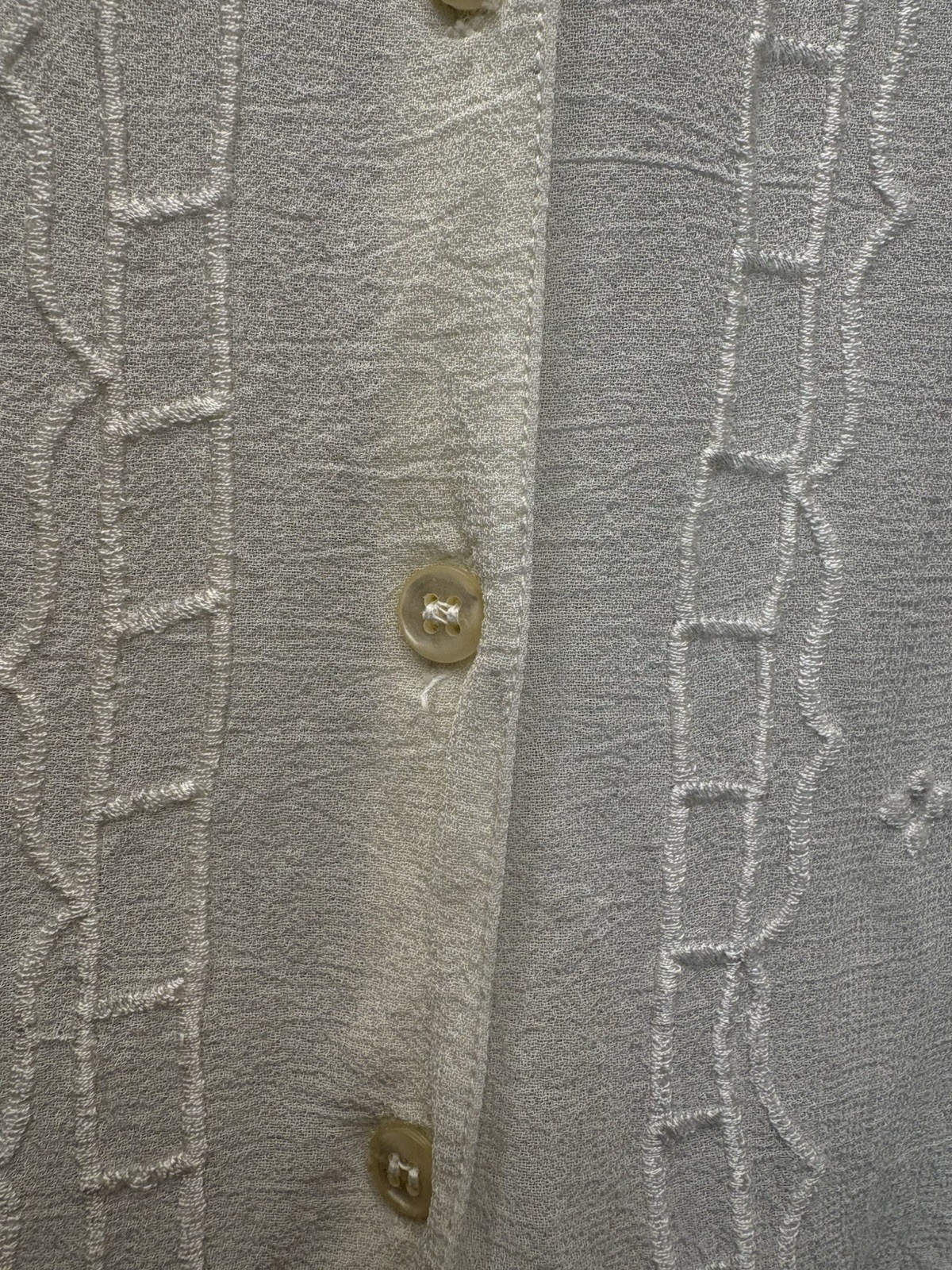 Vintage La Femme White Embroidered Rayon Blouse M Sheer Sleeveless Made India