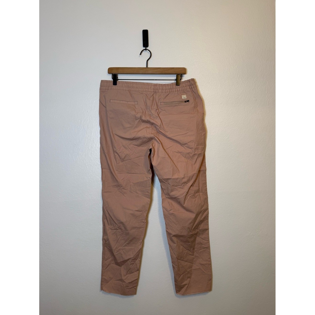 Vuori Vintage Ripstop pants in Dogwood