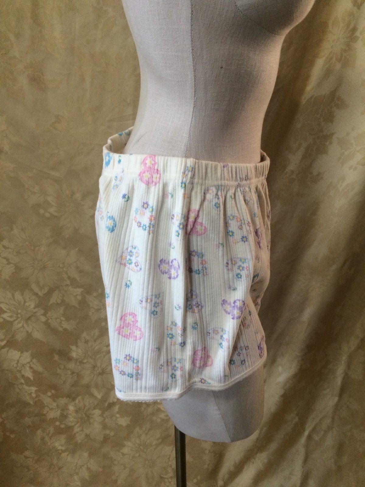 Stylin’ Women’s Retro Pajama Shorts++SIZE XL (15-17)++