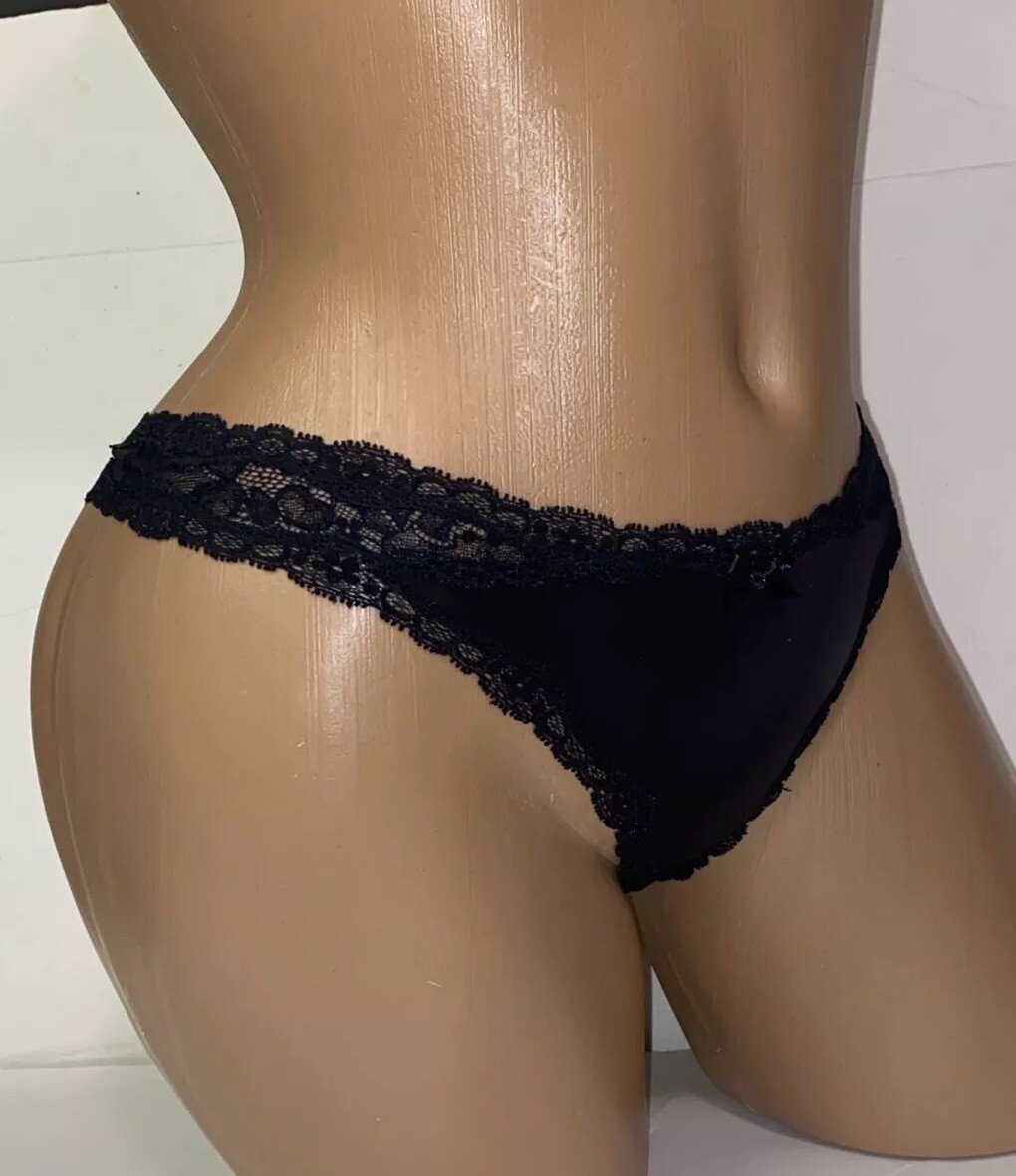 Vintage Victoria’s Secret Panties Thong/Tanga Black Small Nylon Elastane Panty
