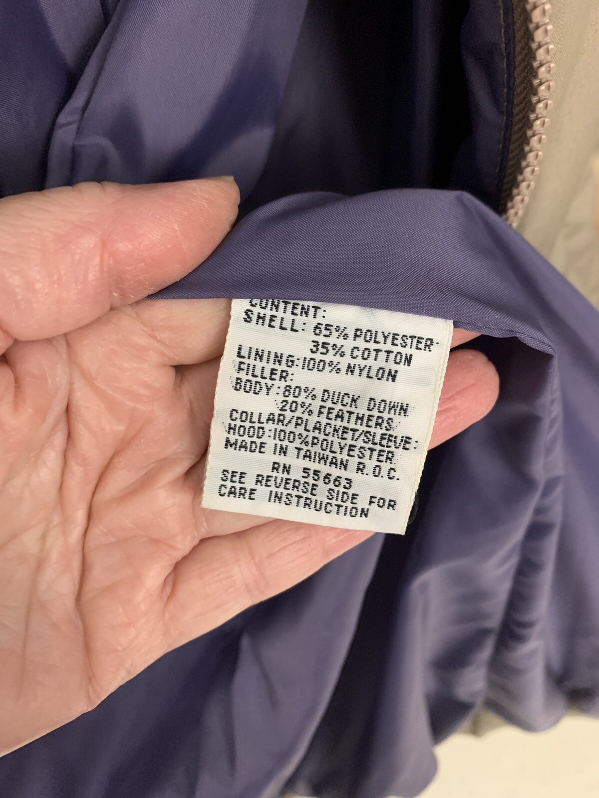 Vintage 1980’s Foxland Lanson Quilted Down Filled Coat Size Large Hooded