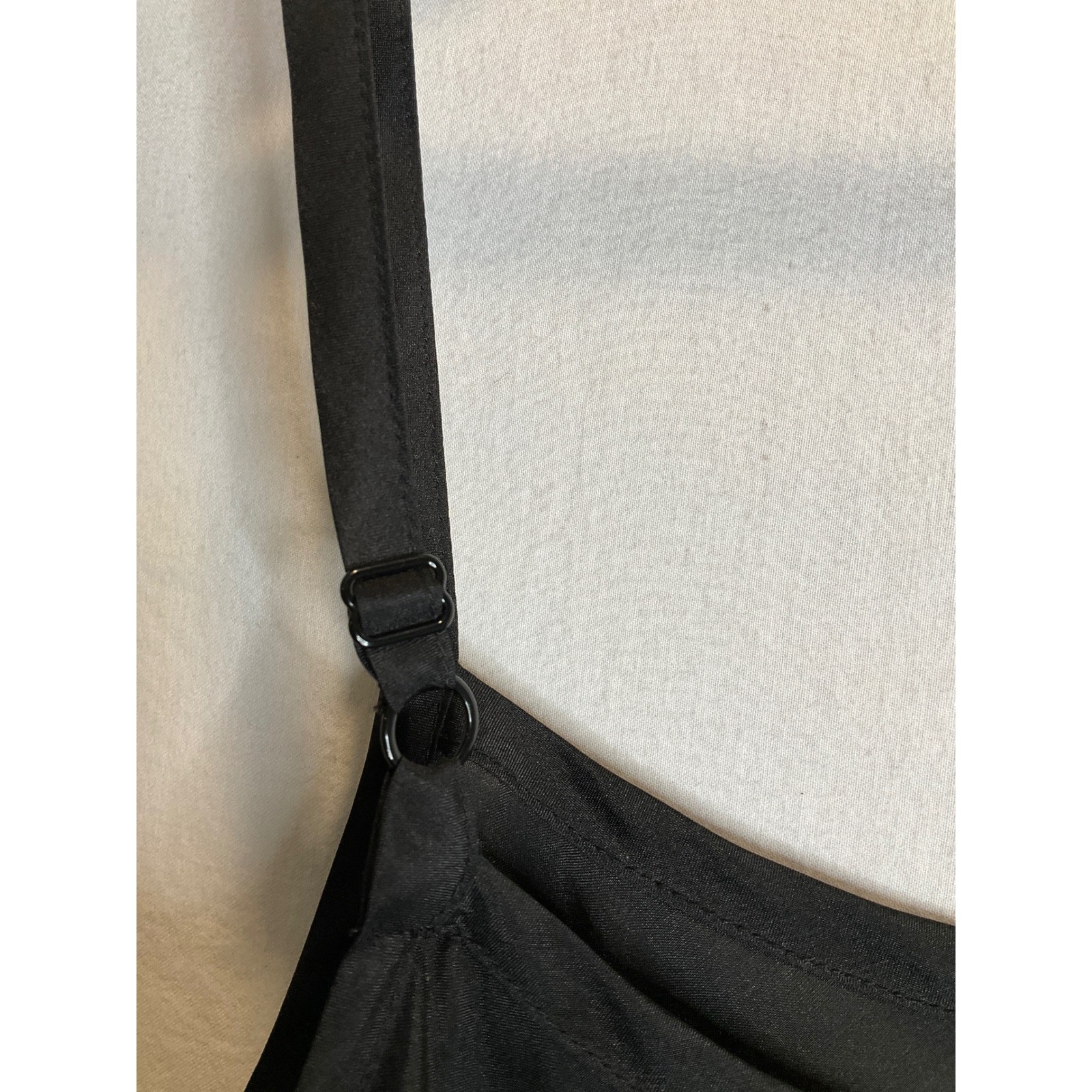 Eileen Fisher 100% Silk Black Cami Top Layering Adjustable Strap Minimalist S