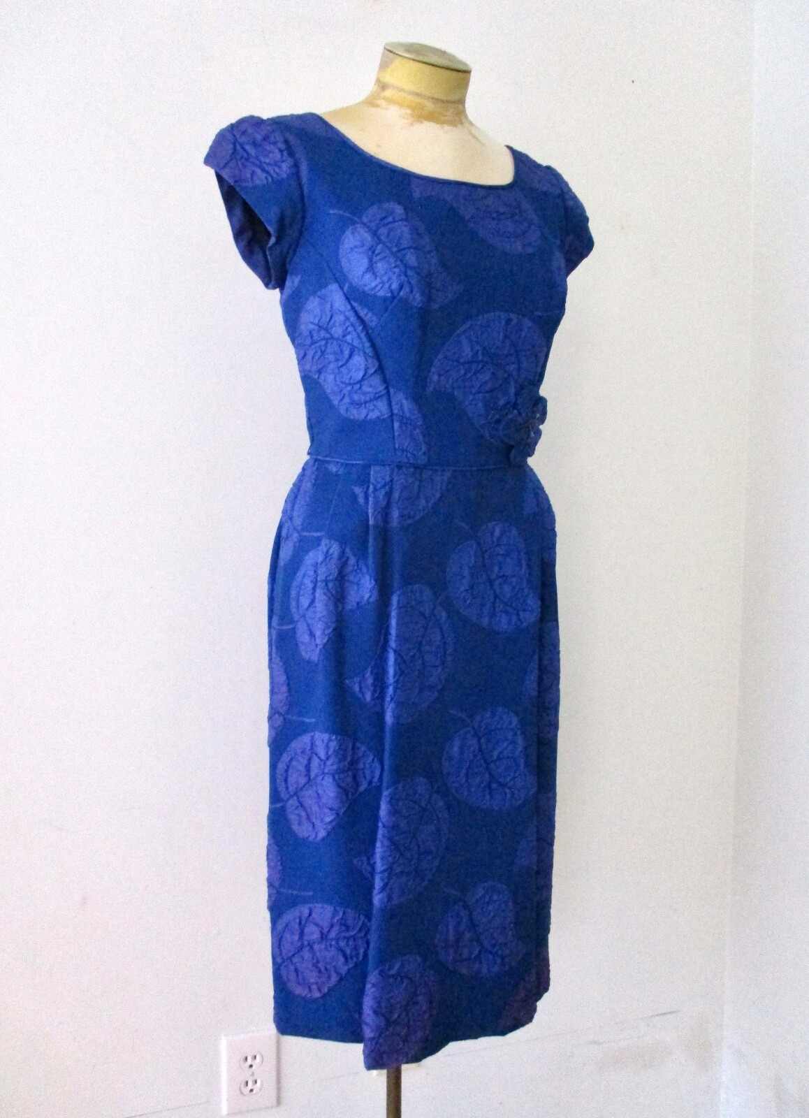 Vtg 50s Rockabilly Cobalt Blue Wiggle Dress Silk Crepe Leaf Flower Applique 13