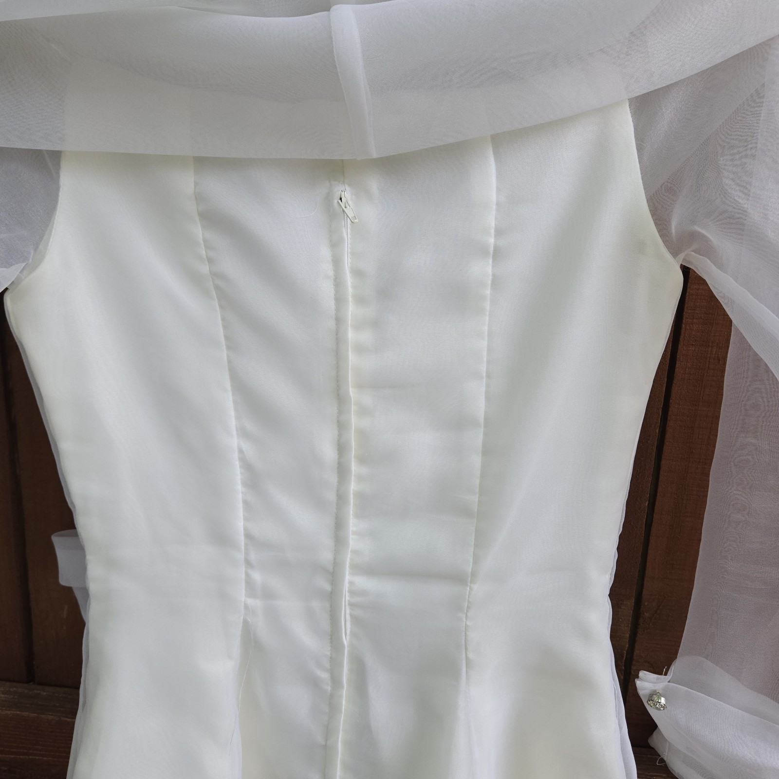 Vintage L.A.GLO White Sheer Sleeve Off Shoulder Formal/ Wedding Dress, SIZE 3/4