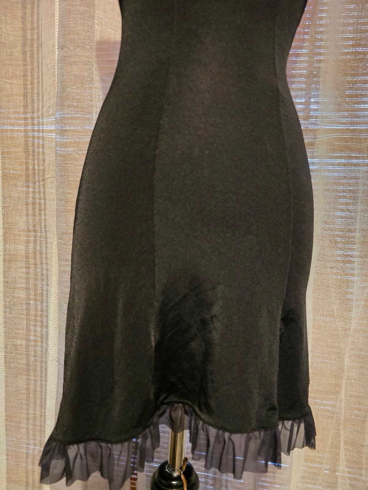 Vintage Victoria’s Secret “Sexy Little Things” Babydoll Ruffled Edge Lingerie S