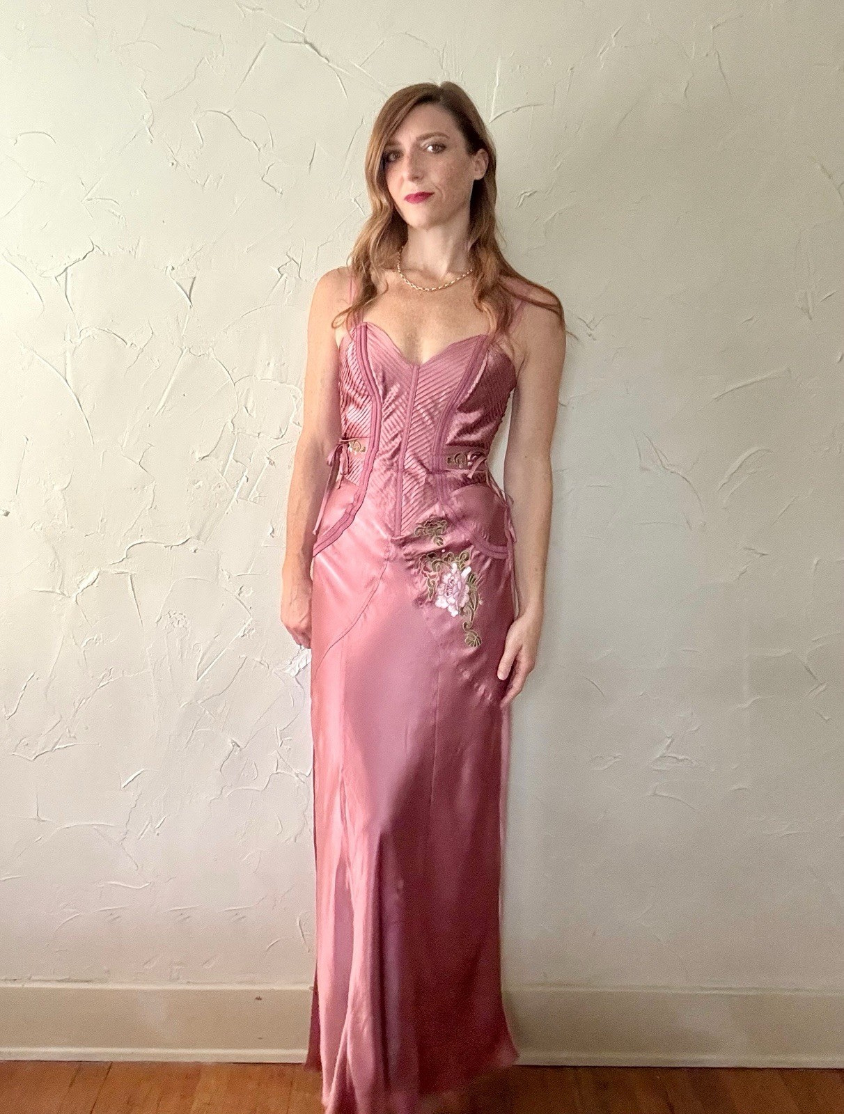 vtg Y2K Fredricks of Hollywood Silk Pinktuck Boned Bodice Embroidered Dress