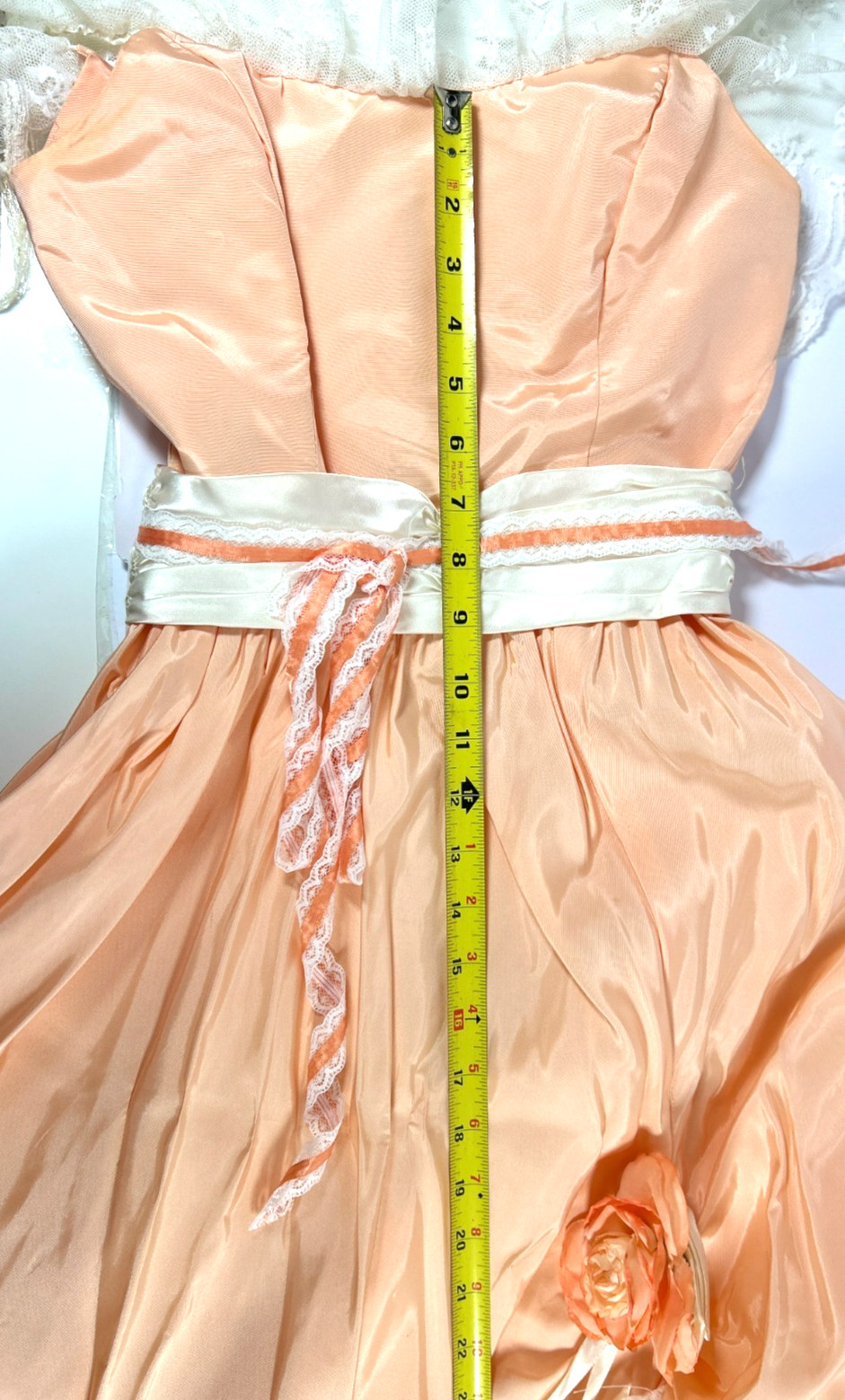 Glenrob Vintage 1980s Girls Prom Dress Peach Size 3-4 w/Lace & Rose X Small