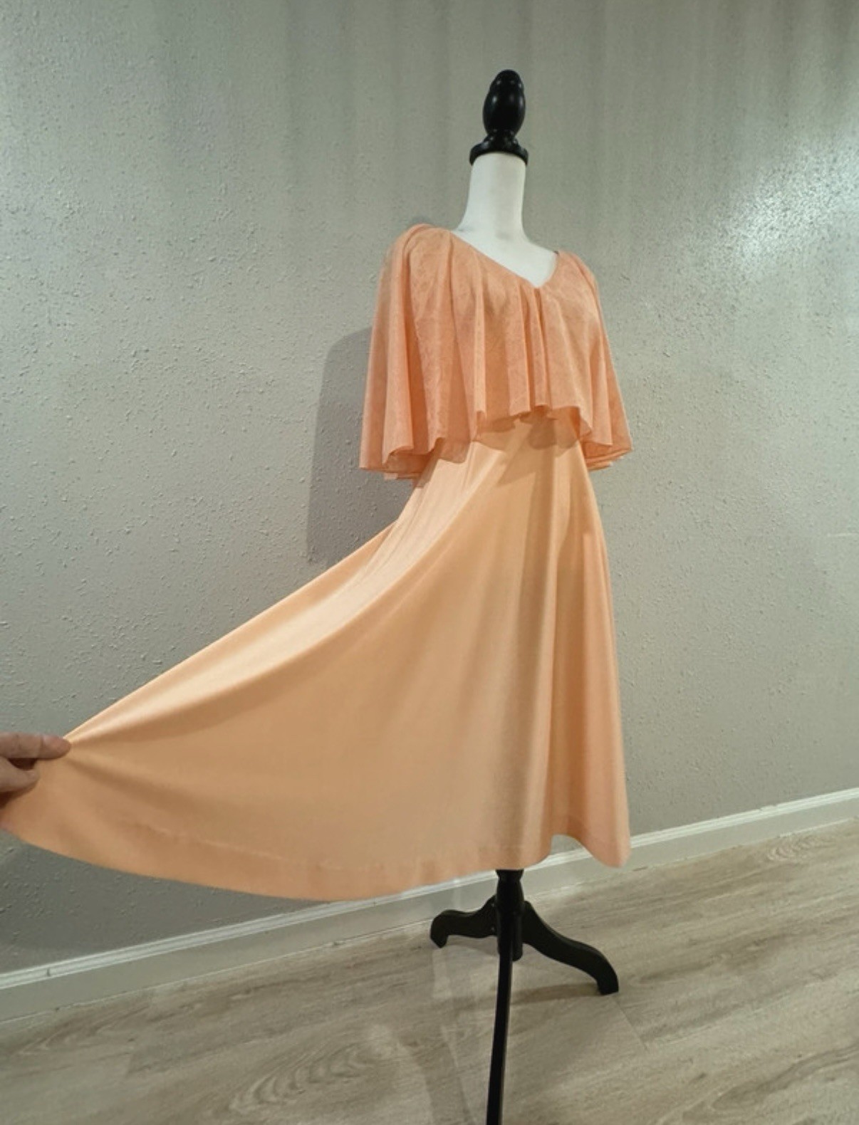 Vintage 70’s Peach Lace Cape Dress Midi Small
