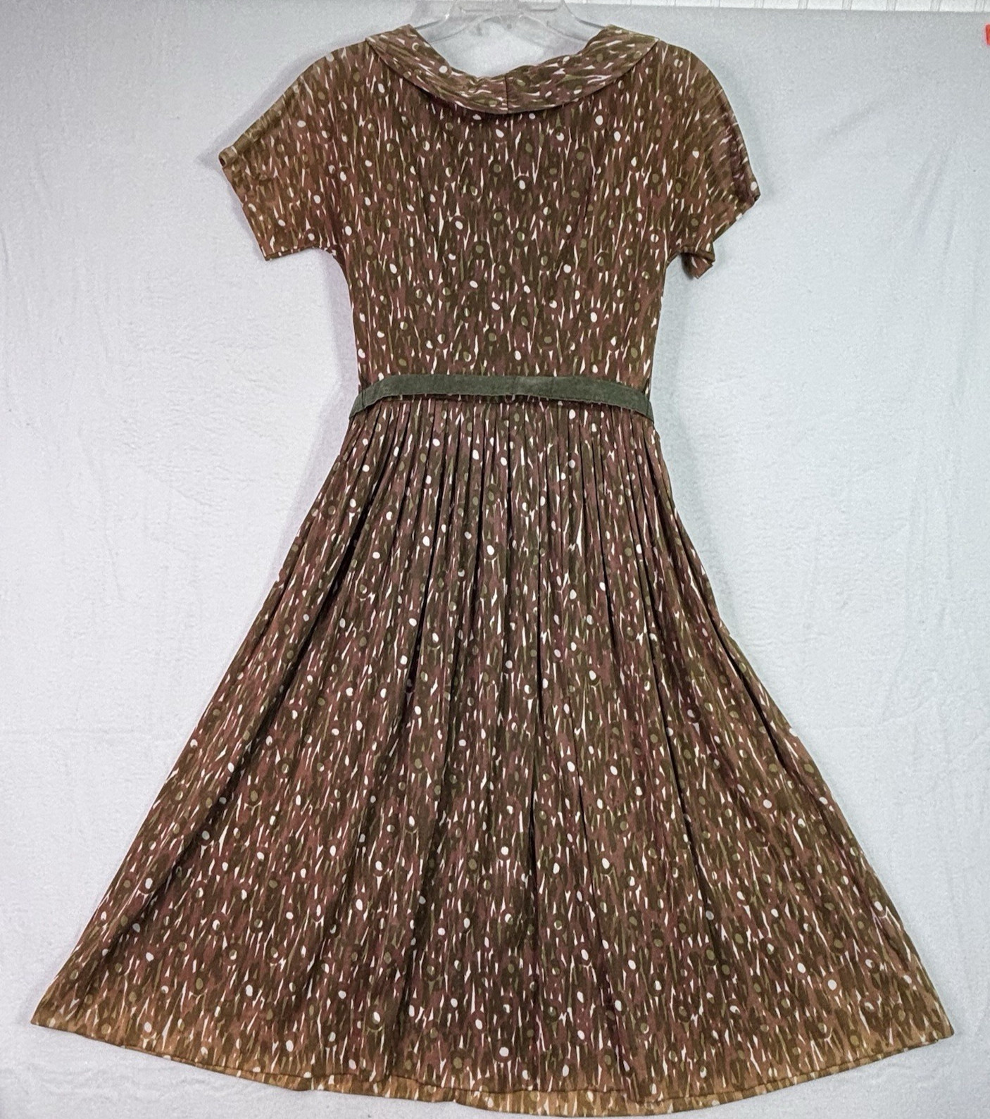 Vtg 60s Claire Tiffany Traveler Tea Dress 3 large buttons belted brown/green