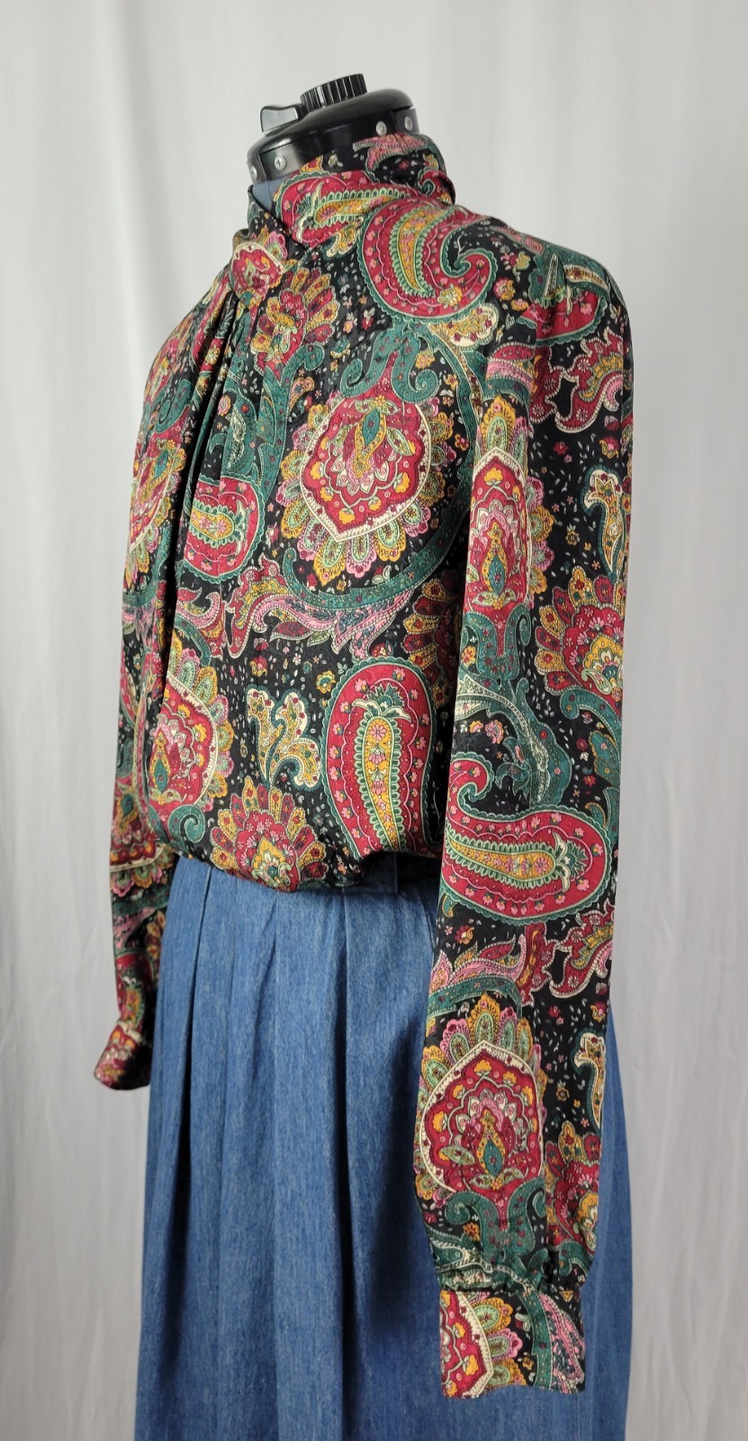 Vintage Notations Black/Red/Green/Brown Paisley Print Blouse Size 12
