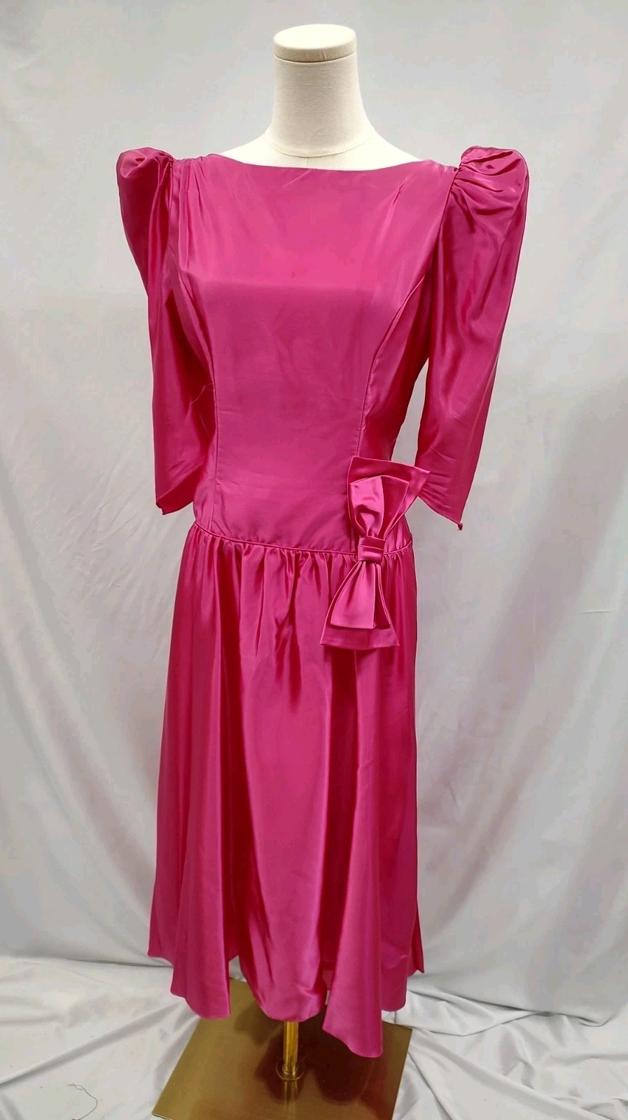 80’s Vintage Dress Hot Pink Liquid Satin Shine Puff Sleeve Bow V Back Gown 13/14