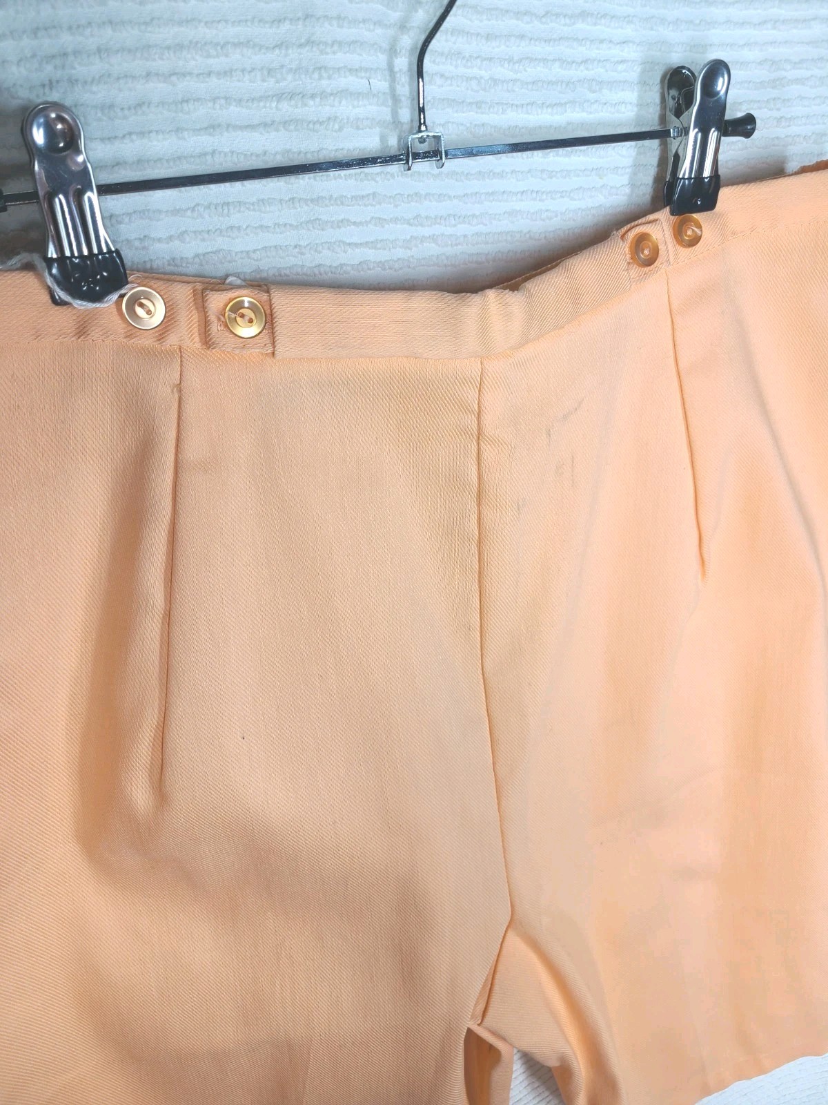 NOS Vintage 1960s Women’s Shorts 31w Large Orange Canvas Adjustable Waist Retro