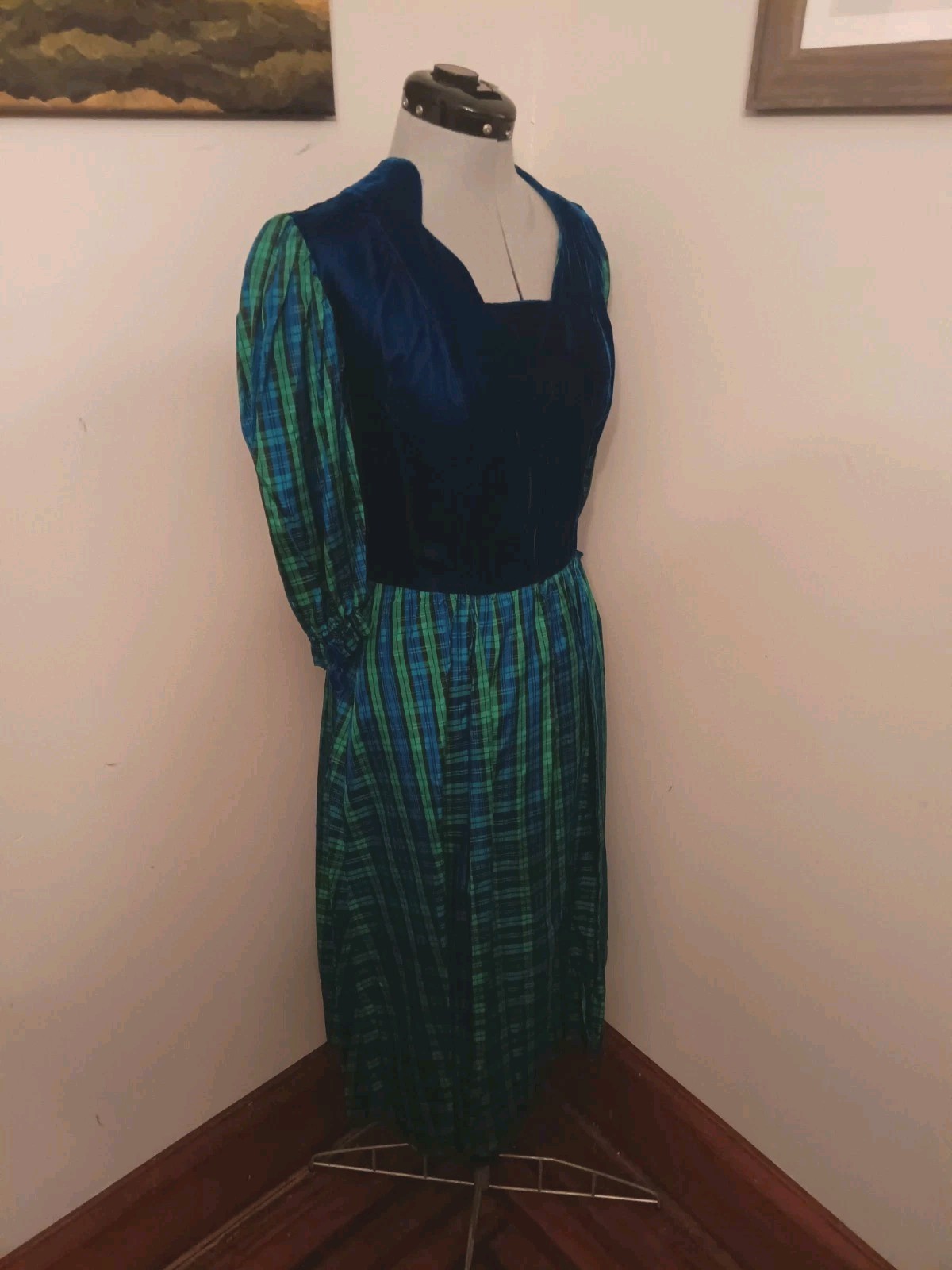 Vintage 80s Does 40s Folk Dress Plaid And Velvet Christmas Blue And Green Sz S/M