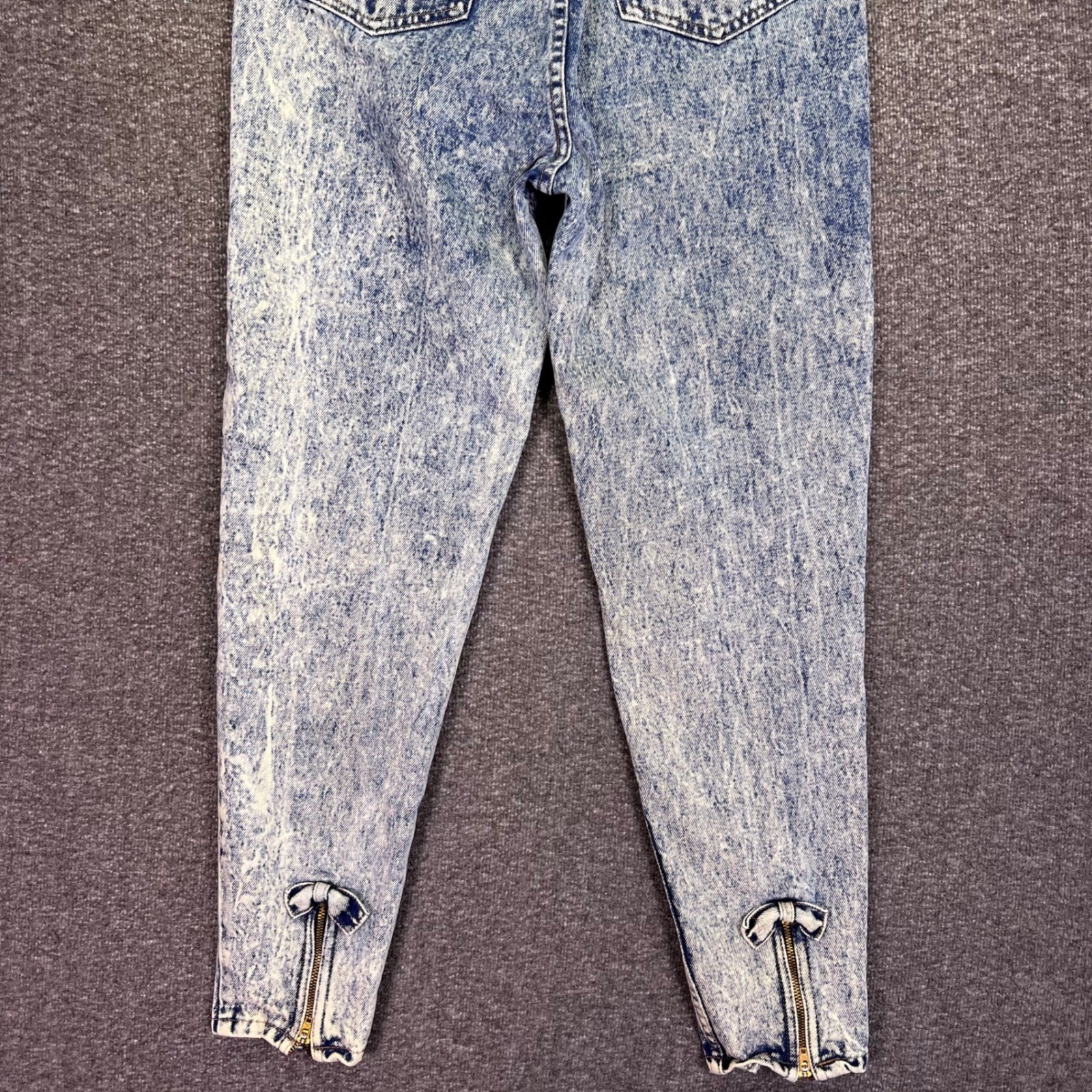 VTG 80s Jordache Jeans Womens 27×27 Acid Wash High Rise Ankle Zip Bows Western